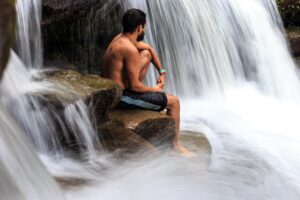 andre-noboa-Nx9IKWT2pC0-unsplash
